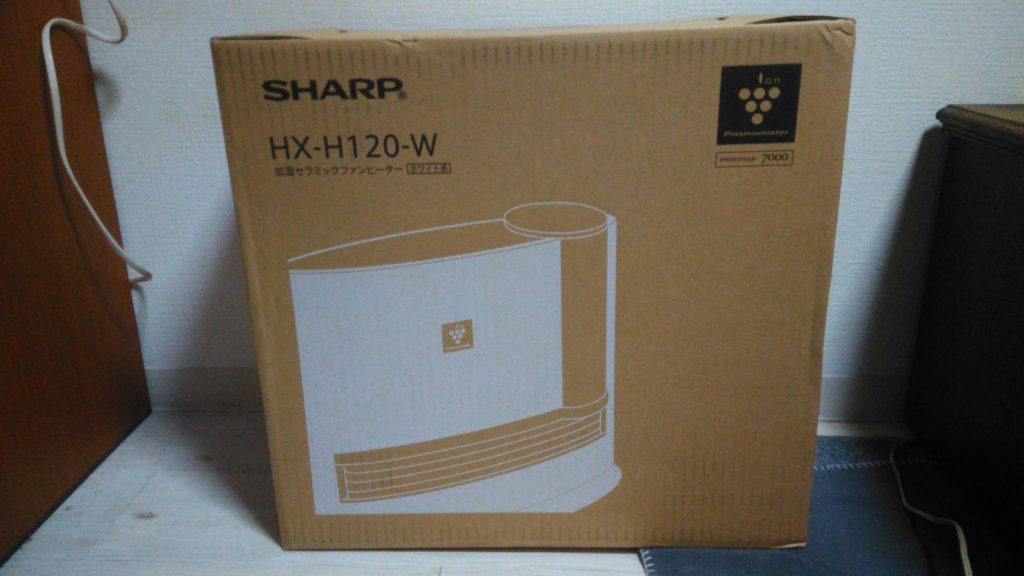 加湿セラミックファンヒーター HX-H120-W外箱