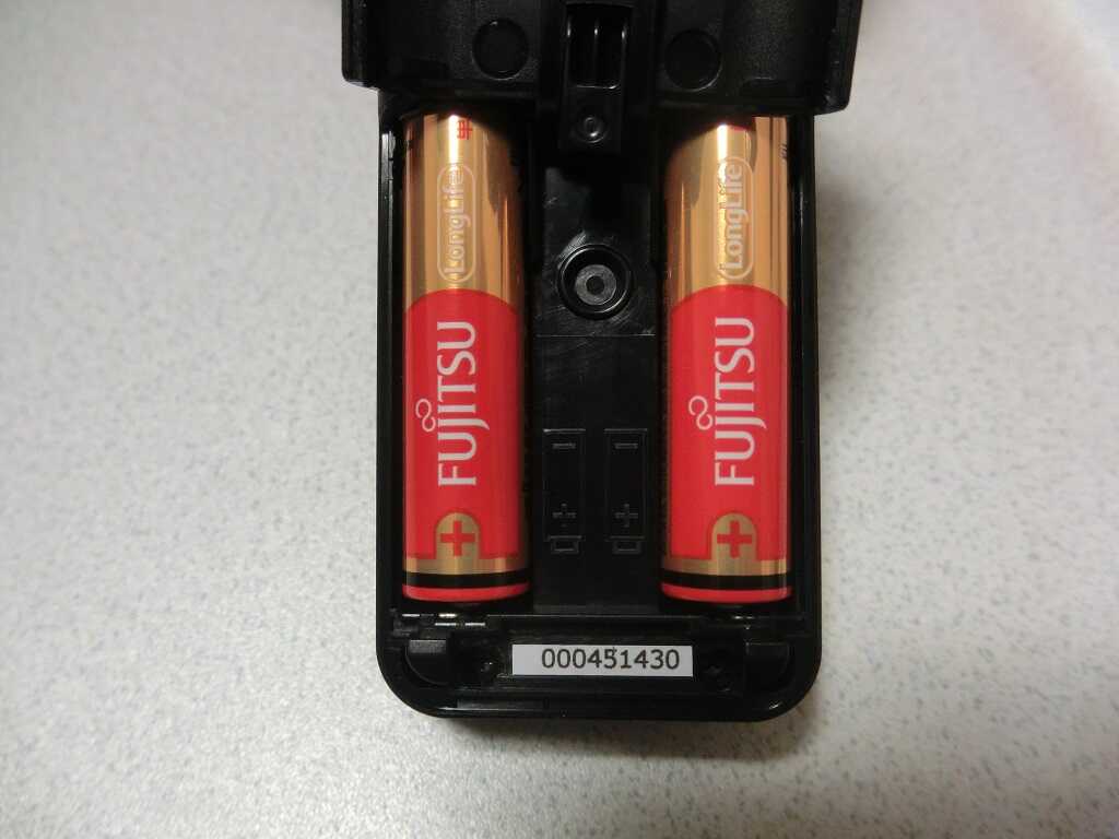 単三電池2本